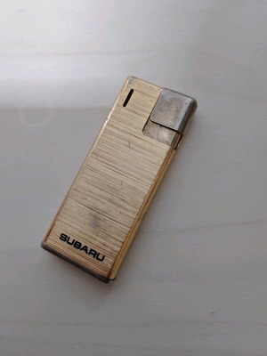 Αναπτήρας Subaru vintage μεταχειρισμένος, επαναγεμιζόμενος αερίου