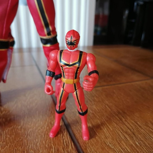 Power Ranger Red Ranger Mystic Force 2005 figures used, set of 3