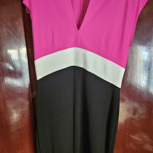 Escada dress like new, black and purple, size L