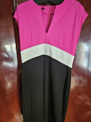 Escada dress like new, black and purple, size L
