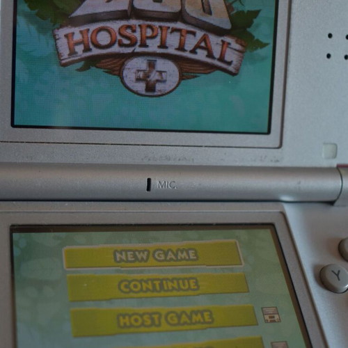 Zoo Hospital Nintendo DS game like new, simulation