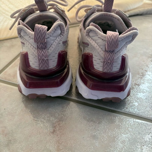 Nike women's athletic shoes like new, size 36.5, purple