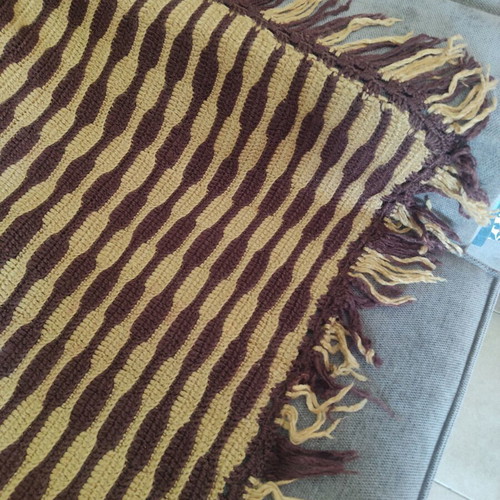 Vintage knitted bed cover with fringes used, wool, 210x120 cm