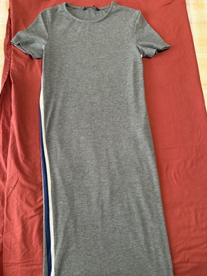 Midi dress Star Body H gray like new, size M