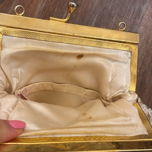 Vintage τσαντάκι clutch με παγιέτες σαν καινούργιο, άσπρο και χρυσαφί