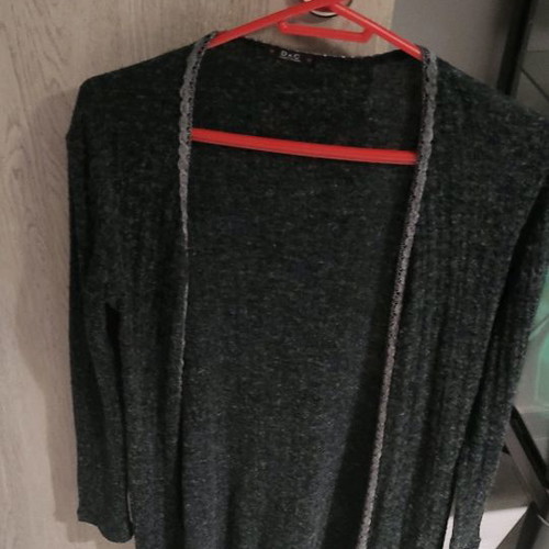 Wool cardigan used one size in anthracite