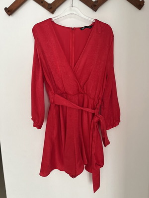 Zara satin red jumpsuit with belt, like new, medium