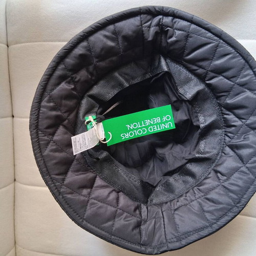 Benetton Fisherman Style Hat new, size S, black