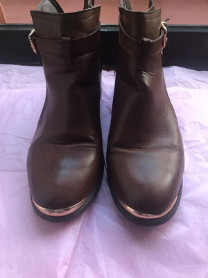 Peacocks women's boots used brown size 40