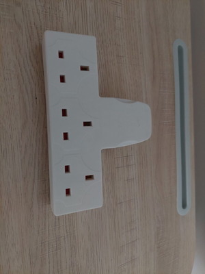 UK 3 Way Plug Adapter μεταχειρισμένο, switched socket, multi extension