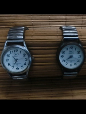 Q&Q Quartz women's watch used with analog dial and metal bracelet