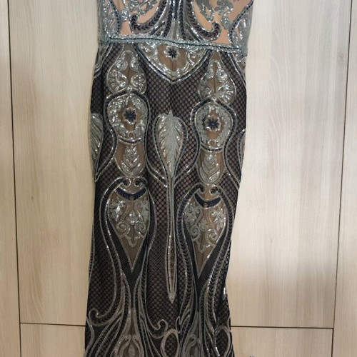 Efi Fashion Company tailored dress like new, mermaid style with sequins