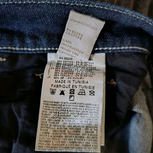 Diesel Women's Jeans Medium like new, dark blue
