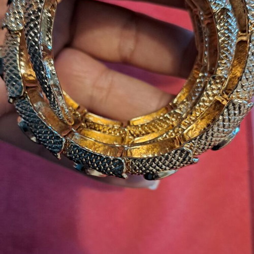 Snake bracelet new, gold color