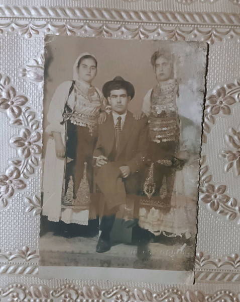 Πολύ παλιά φωτογραφία