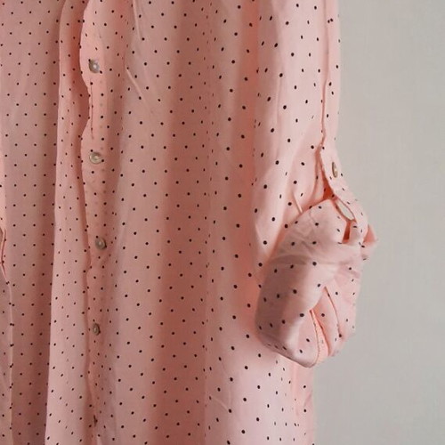 Pink polka dot shirt new, size S