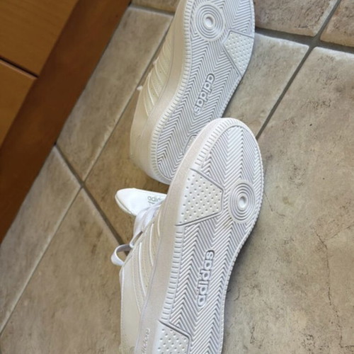 Adidas white sneakers new, size 38.5