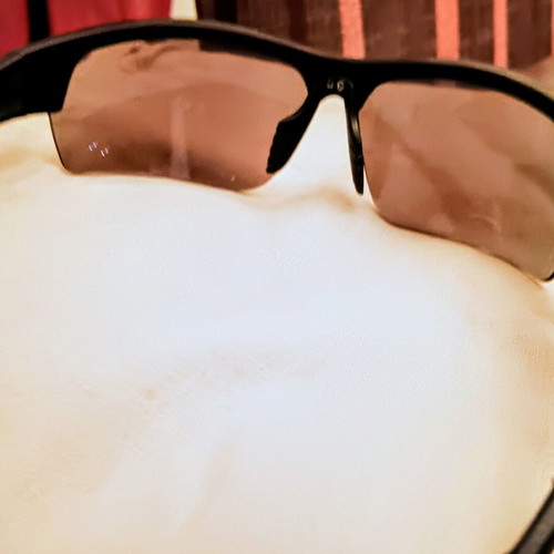 H&M Sports Sunglasses like new, black frame with purple mirror lens