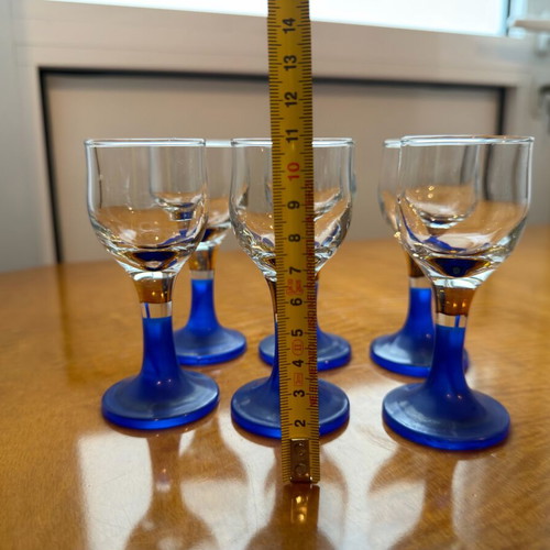 Set of 6 used liqueur glasses with blue base, glass