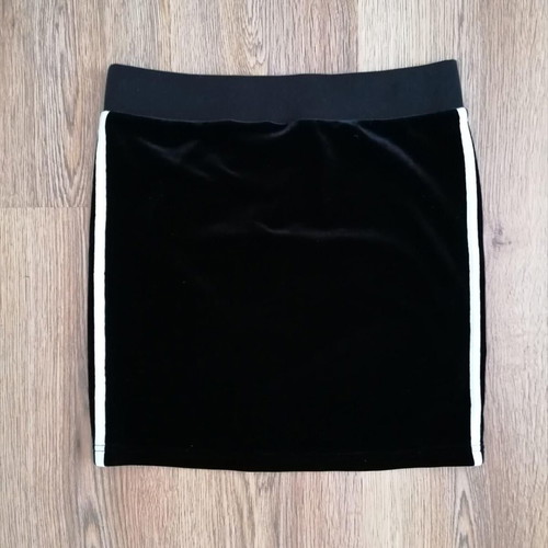 Adidas velvet black skirt brand new