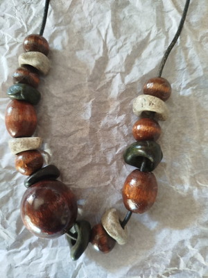 Multicolored beaded necklace