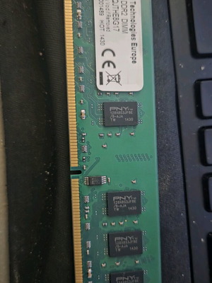 2GB RAM DDR2 used