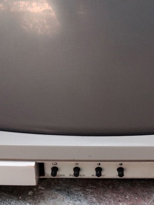Commodore 1084S οθόνη μεταχειρισμένη για ανταλλακτικά ή επισκευή