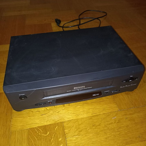 Philips VR171/16 video cassette recorder, used