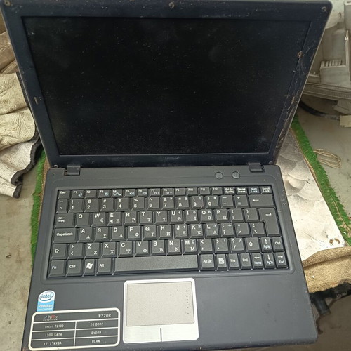 Pepper notebook w220r used for spare parts, not working