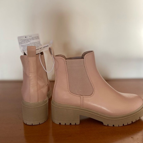 Amazon ankle boots new, beige, size 35-35.5