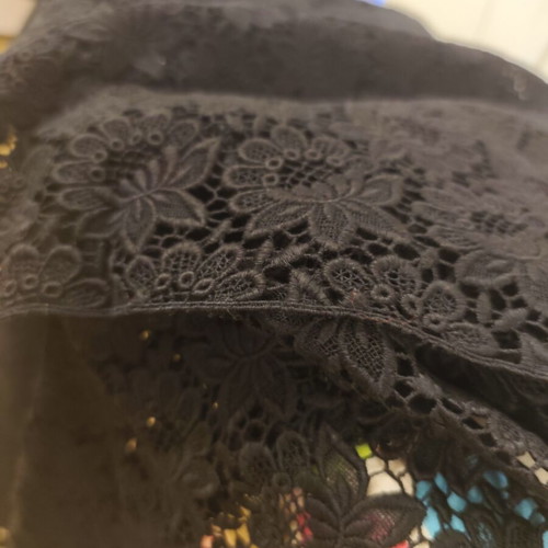 Cotton lace luxury 3.28 cm by 95 cm new