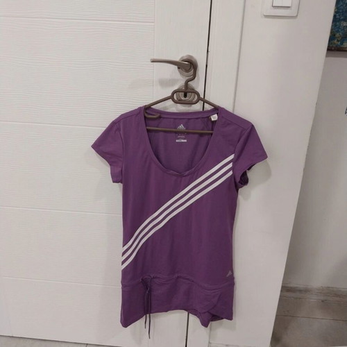 Adidas women's activewear top purple like new, size M 38