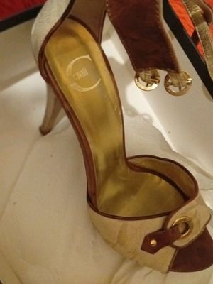 Just Cavalli pumps like new, beige, size 40