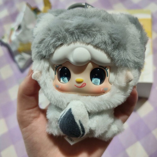 Yooki hamster doll new with original box and card