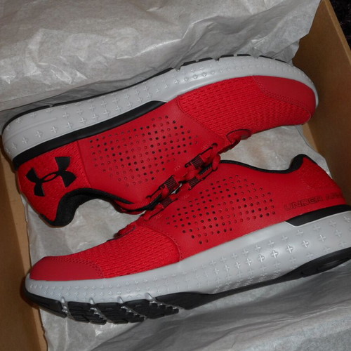 Under Armour Micro G Fuel Run sports shoes new, size 47, red