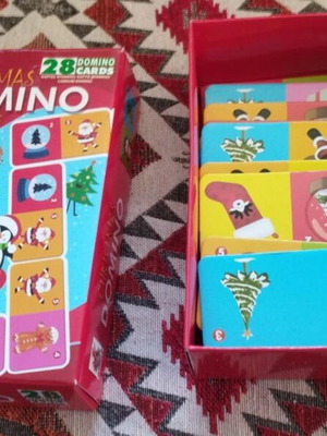 Christmas Domino game with Santa Claus 28 pcs like new