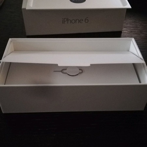 iPhone 6 box like new