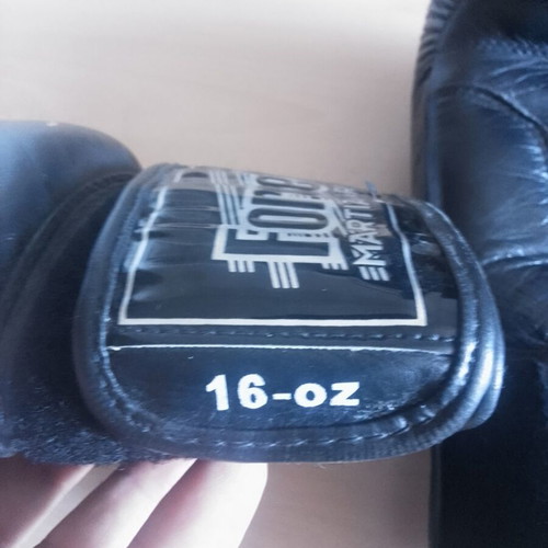 Force 1 leather boxing gloves 16 oz used with small hole