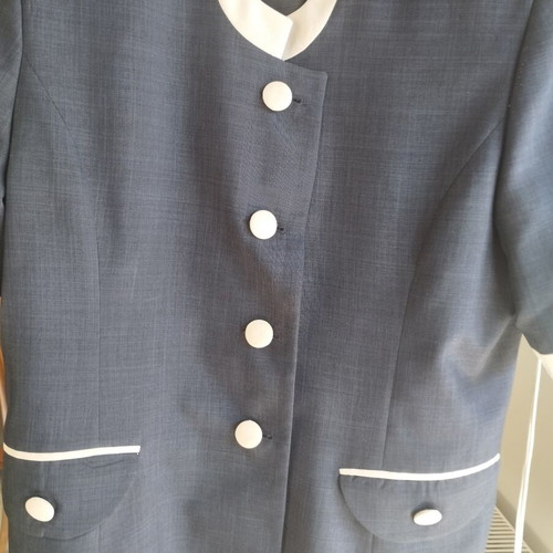 Vintage women's navy blue suit set size L like new