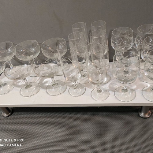 Glassware set like new
