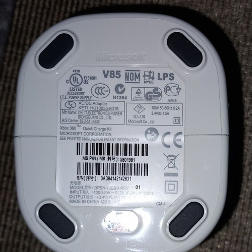 Genuine Microsoft double charging dock for Xbox 360 battery pack used