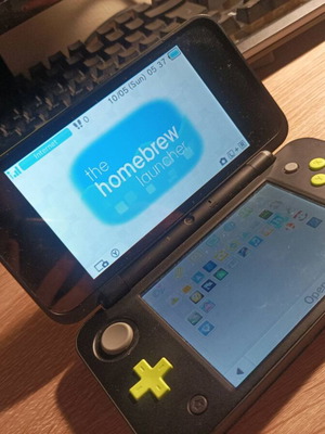 Nintendo 2DS modded μαύρο με πράσινο σαν καινούργιο σε άριστη κατάσταση