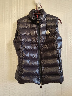 Moncler Ghany Giler women's vest like new