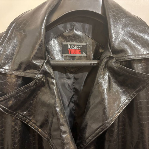 Lussile Young Women's Trench Coat Large new, black with Croco print