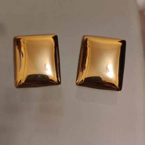 Square gold-tone earring made of stainless steel new