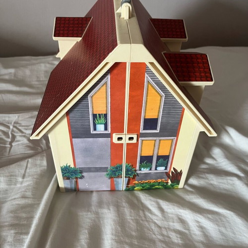 Playmobil house used, empty with all pieces