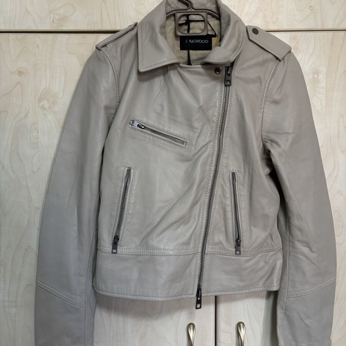 Oakwood Film women's leather jacket, size S, off-white
