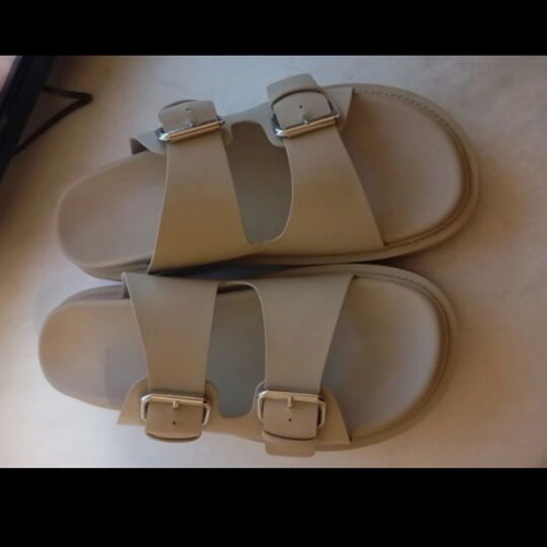 H&M sandals like new, beige, size 41, synthetic leather