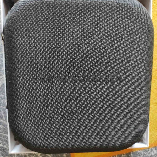 Bang & Olufsen Beoplay HX wireless headphones like new premium model