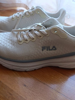 спортни обувки fila